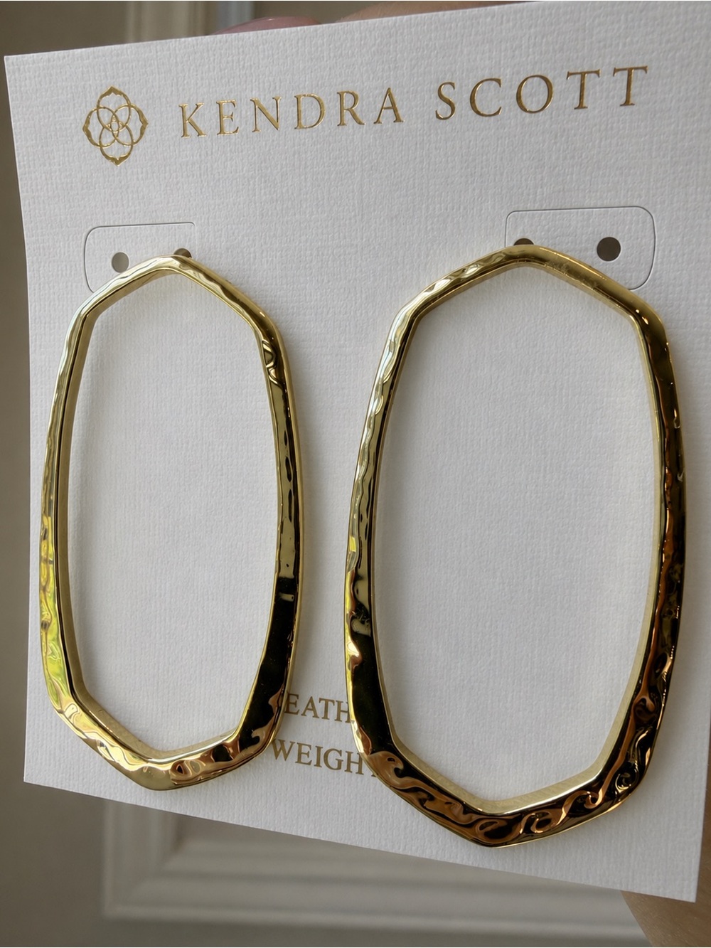 Kendra Scott Gold Hammered Open Oval Hoop Earrings